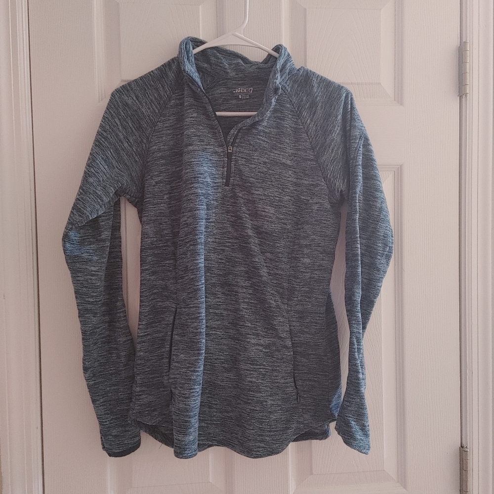 BOGO! Fleece pullover size medium